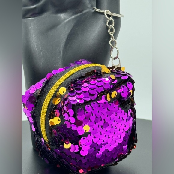 Mini Sequin Glitter Change Bag, Hangable Lipstick Storage Bag - Picture 2 of 3